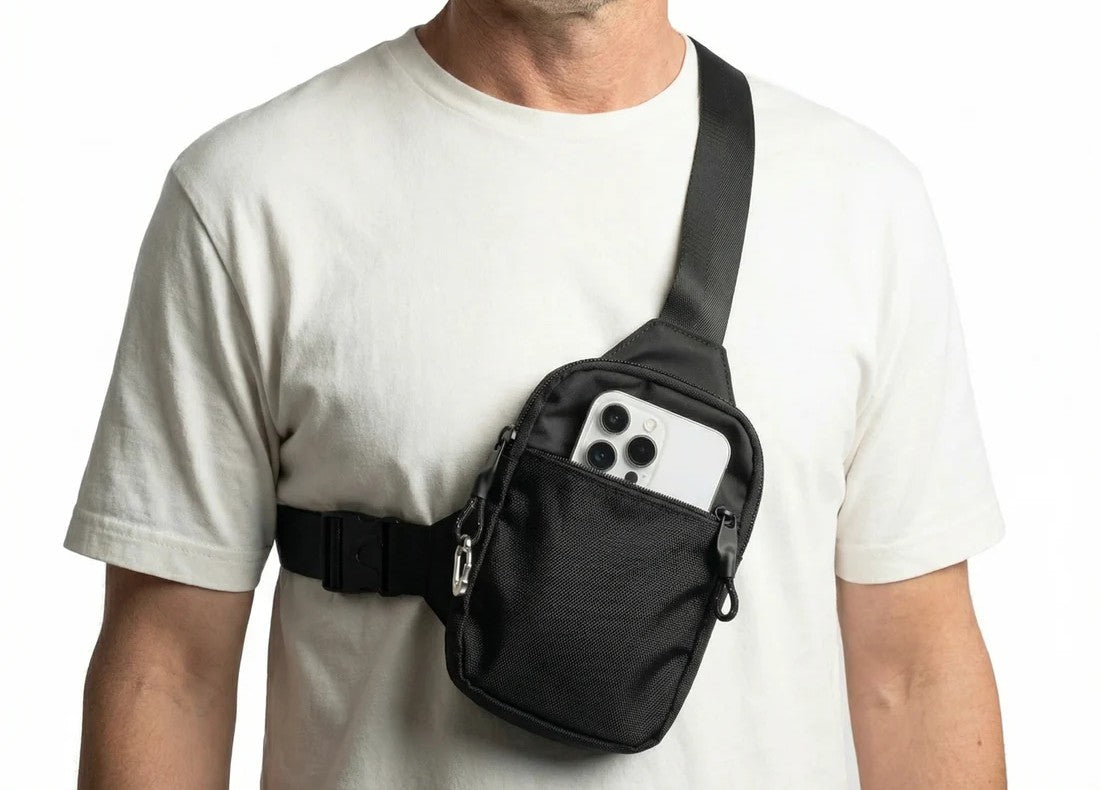 Streamlined Minimalist 4-Tone Compact Crossbody Bag With Custom Buckle Fittings