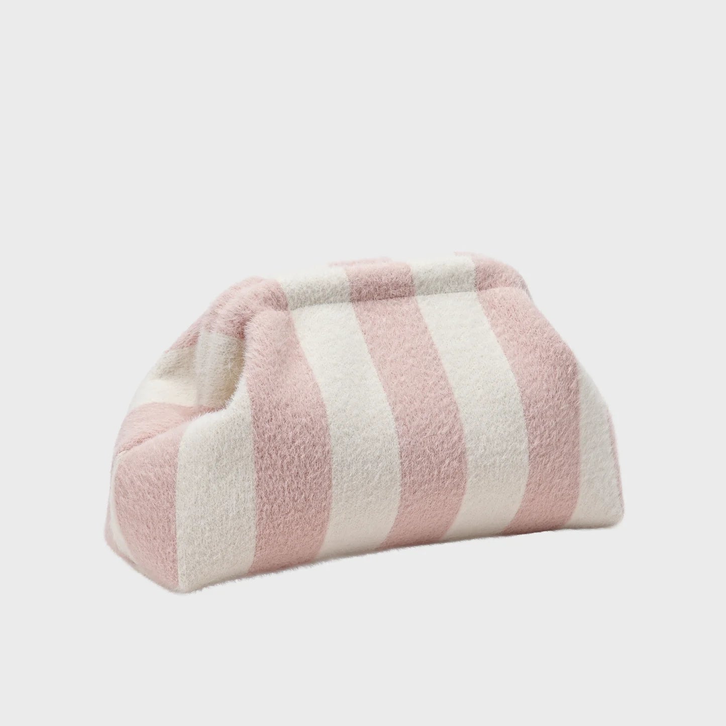 5-Tone Fuzzy Striped Clutch Bag With Hidden Frame Accessories For Sweet Daily Outfit